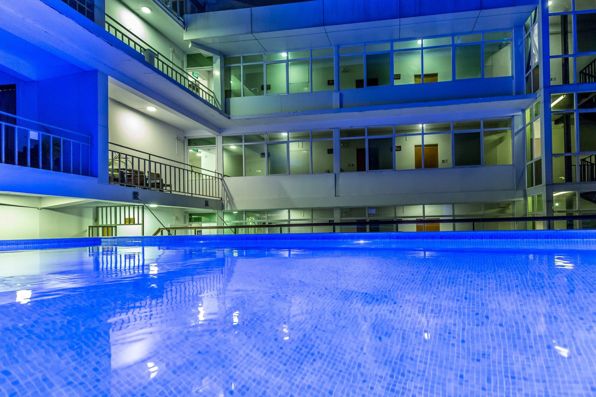 Sky View Hotel Yangon Exterior foto