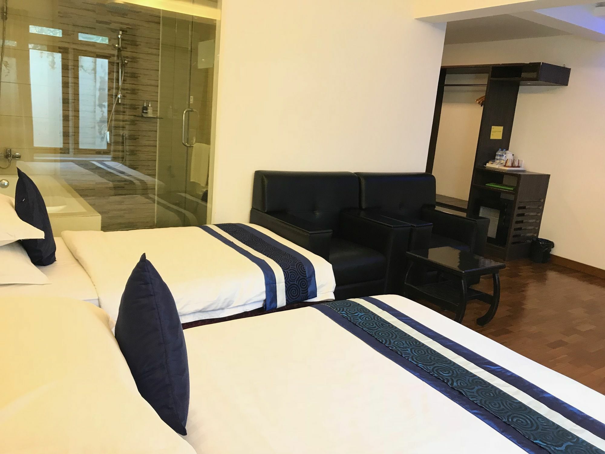 Sky View Hotel Yangon Exterior foto